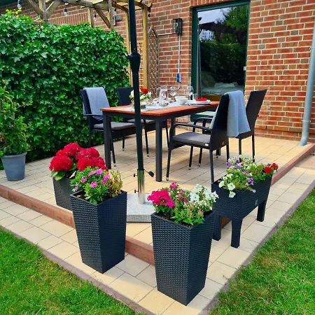 Apartment Uttied Mit Terrasse Und Garten - 4 Sterne Dtv *